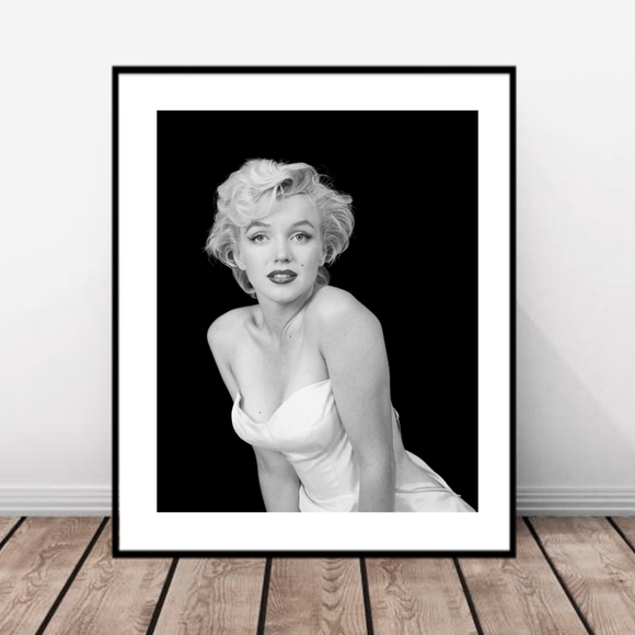 Marilyn Monroe B&W Vintage Rare Poster Print Framed - Picture 1 of 2